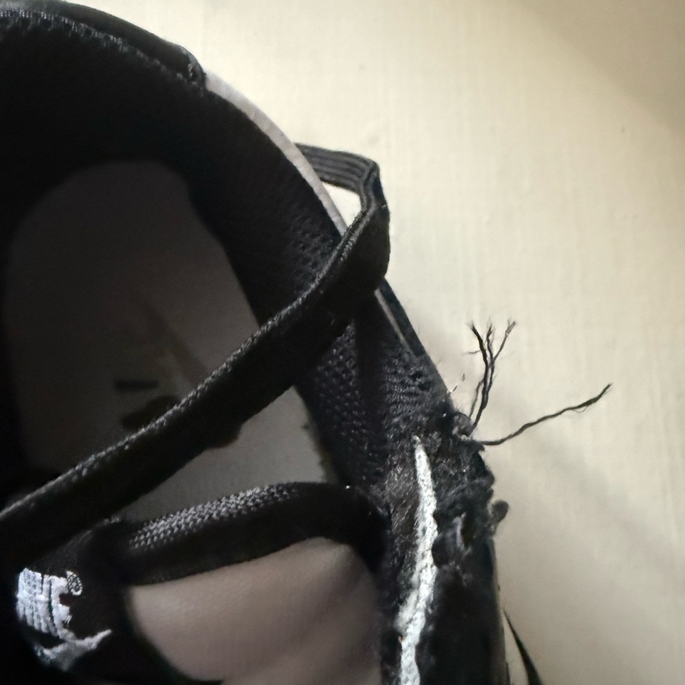 Nike Panda dunks - image 5